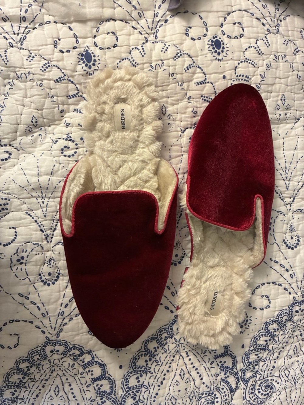 Birdies Burgundy Velvet Mule Slippers with Cream Faux Fur - size 10